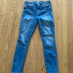 Women’s Mother Denim The Looker Crop Size 26